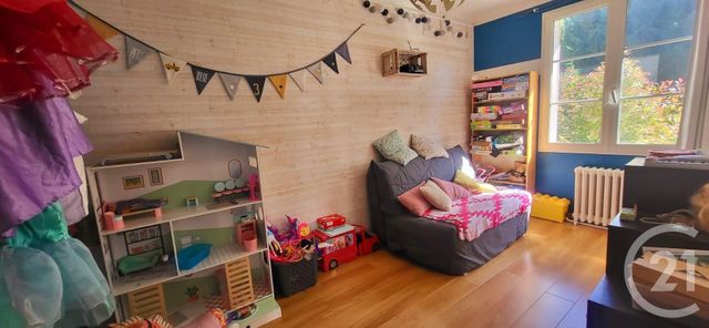 Maison à vendre - 6 pièces - 137 m2 - Montlucon - 03 - AUVERGNE