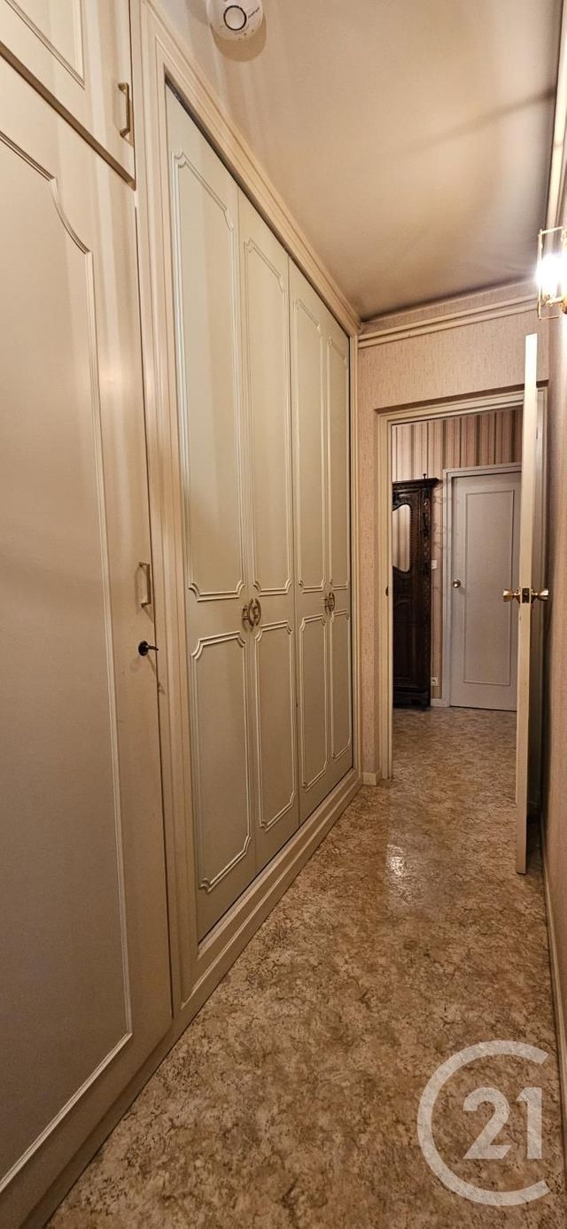 Appartement F4 à vendre - 4 pièces - 90 m2 - Montlucon - 03 - AUVERGNE