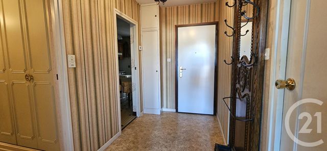 Appartement F4 à vendre - 4 pièces - 90 m2 - Montlucon - 03 - AUVERGNE