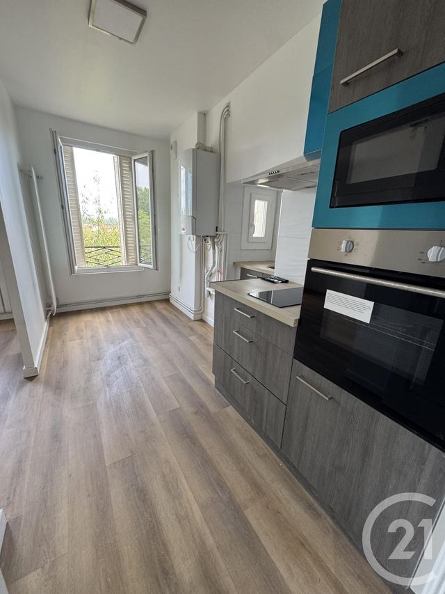 Appartement F3 &agrave; louer - 3 pi&egrave;ces - 44 m2 - Montlucon - 03 - AUVERGNE