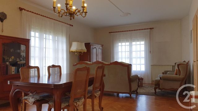 Maison à vendre - 8 pièces - 177 m2 - Montlucon - 03 - AUVERGNE