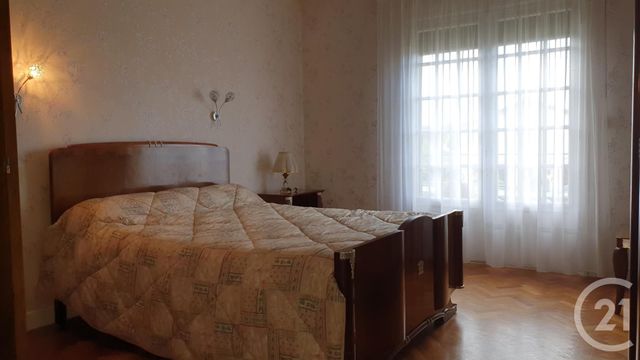 Maison à vendre - 8 pièces - 177 m2 - Montlucon - 03 - AUVERGNE