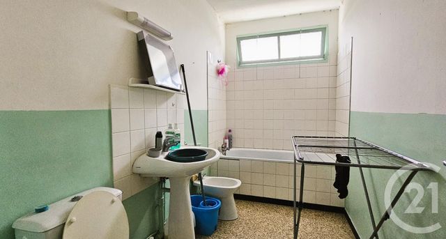 Appartement F2 à vendre - 2 pièces - 46,47 m2 - Commentry - 03 - AUVERGNE