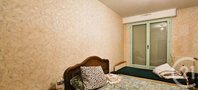 Appartement F2 à vendre - 2 pièces - 46,47 m2 - Commentry - 03 - AUVERGNE