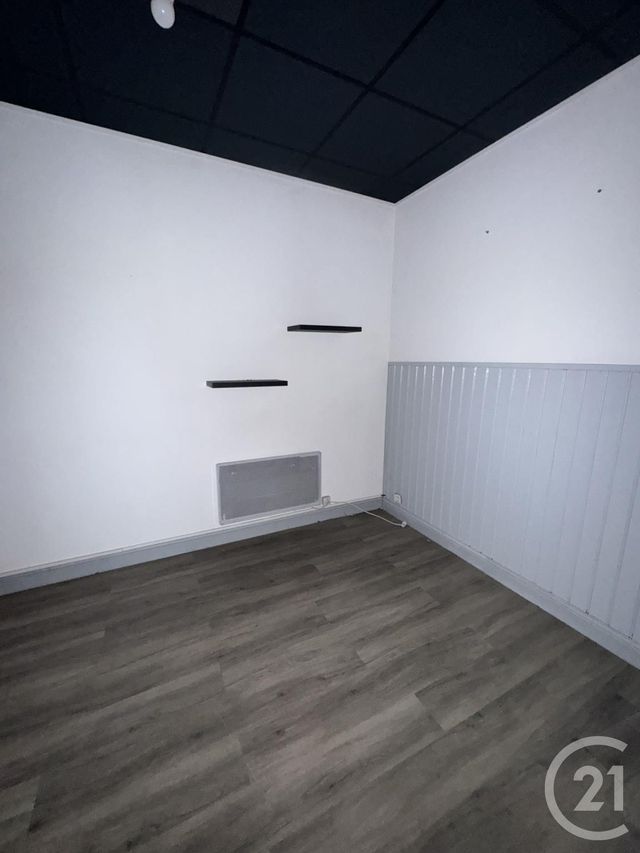 Parking à louer - 190 m2 - Montlucon - 03 - AUVERGNE