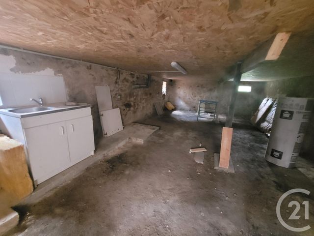 Maison à louer - 2 pièces - 37 m2 - Montlucon - 03 - AUVERGNE