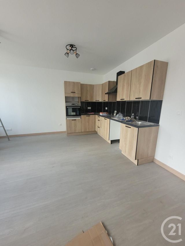 Maison à louer - 2 pièces - 37 m2 - Montlucon - 03 - AUVERGNE