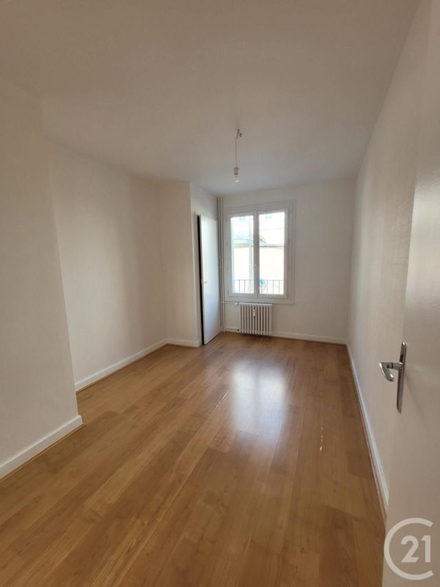 Appartement F4 &agrave; vendre - 6 pi&egrave;ces - 79,44 m2 - Montlucon - 03 - AUVERGNE