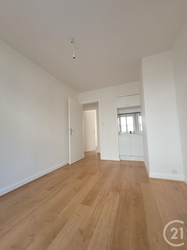 Appartement F4 &agrave; vendre - 6 pi&egrave;ces - 79,44 m2 - Montlucon - 03 - AUVERGNE