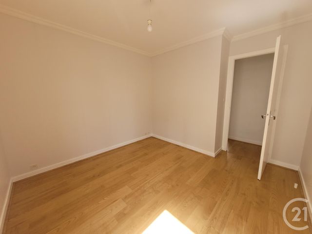 Appartement F4 &agrave; vendre - 6 pi&egrave;ces - 79,44 m2 - Montlucon - 03 - AUVERGNE