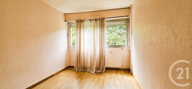 Appartement &agrave; vendre - 4 pi&egrave;ces - 69 m2 - Montlucon - 03 - AUVERGNE