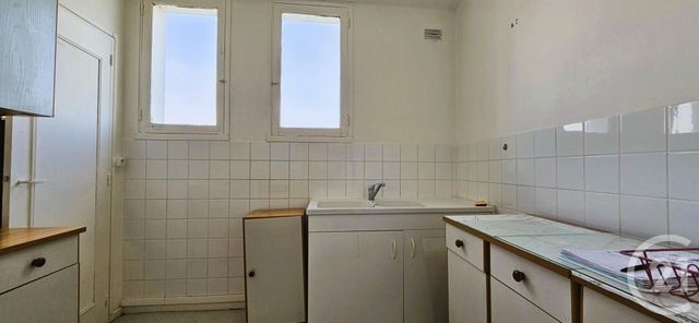 Appartement F4 à vendre - 4 pièces - 64,62 m2 - Montlucon - 03 - AUVERGNE