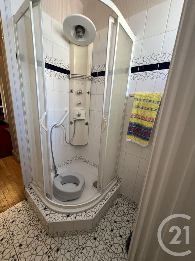 Appartement à vendre - 4 pièces - 99,70 m2 - Montlucon - 03 - AUVERGNE