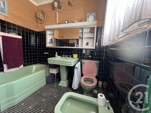 Maison à vendre - 6 pièces - 169 m2 - Montlucon - 03 - AUVERGNE