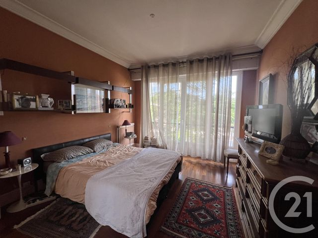 Maison à vendre - 6 pièces - 169 m2 - Montlucon - 03 - AUVERGNE