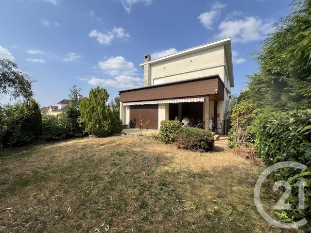 Maison à vendre - 6 pièces - 169 m2 - Montlucon - 03 - AUVERGNE