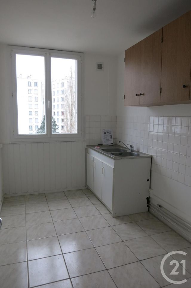Appartement F3 à louer - 3 pièces - 55 m2 - Montlucon - 03 - AUVERGNE