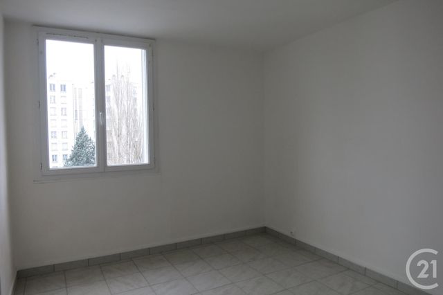 Appartement F3 à louer - 3 pièces - 55 m2 - Montlucon - 03 - AUVERGNE