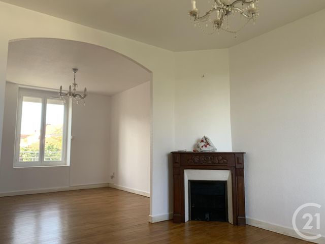 Maison &agrave; louer - 6 pi&egrave;ces - 130 m2 - Montlucon - 03 - AUVERGNE