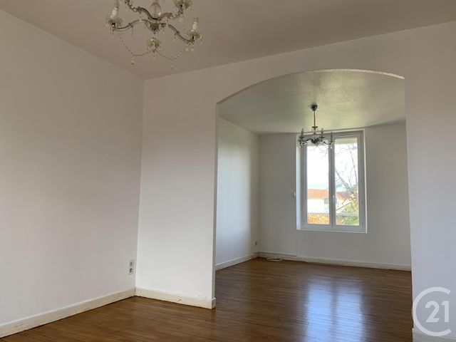 Maison &agrave; louer - 6 pi&egrave;ces - 130 m2 - Montlucon - 03 - AUVERGNE