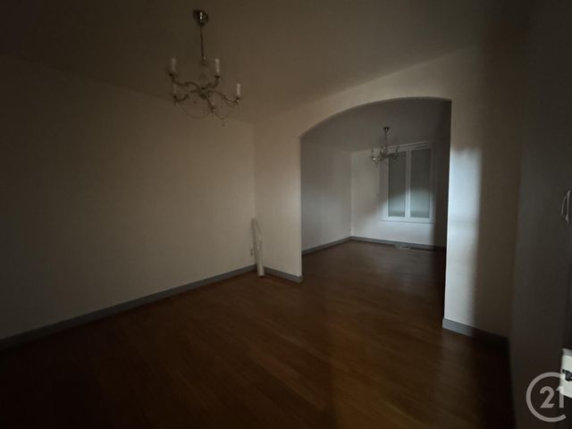 Maison &agrave; louer - 6 pi&egrave;ces - 130 m2 - Montlucon - 03 - AUVERGNE