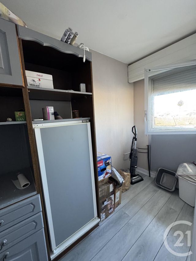 Appartement F1 à louer - 1 pièce - 39,38 m2 - Montlucon - 03 - AUVERGNE