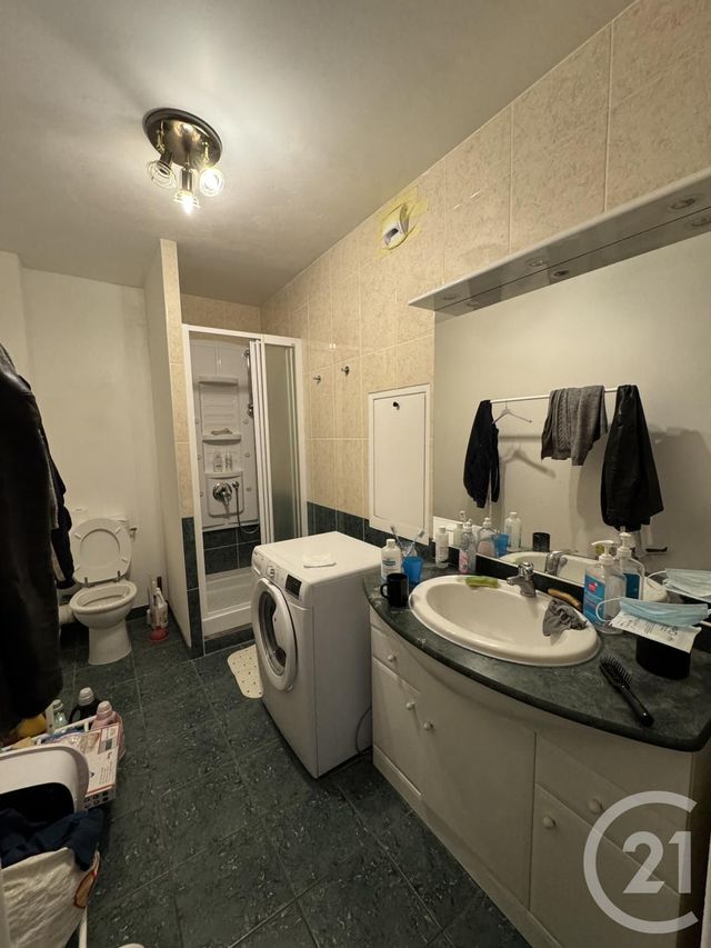 Appartement F1 à louer - 1 pièce - 39,38 m2 - Montlucon - 03 - AUVERGNE