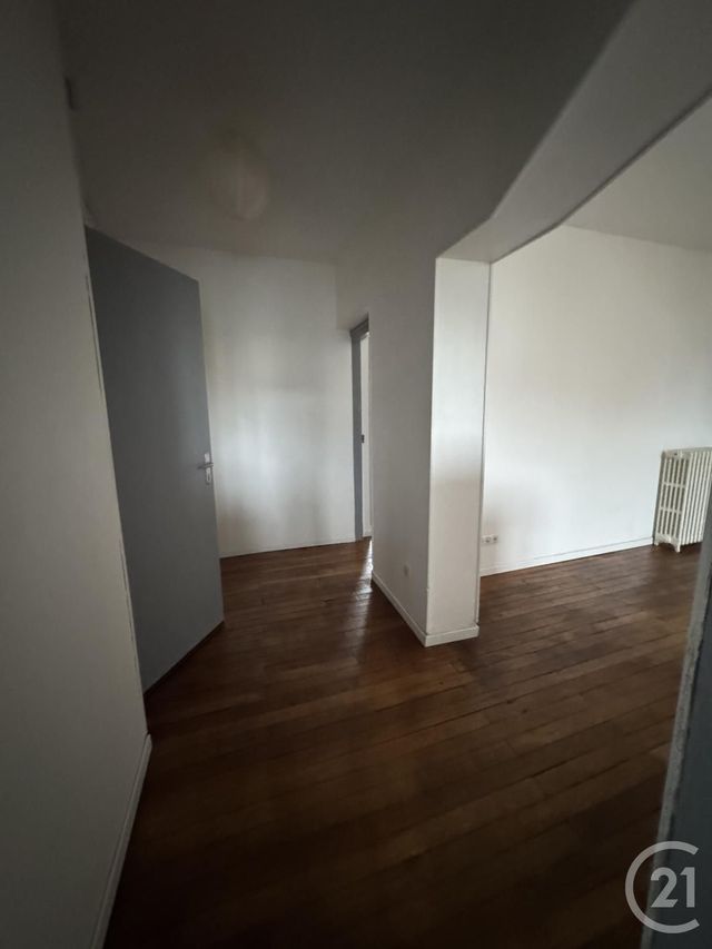Appartement F2 à louer - 2 pièces - 45 m2 - Montlucon - 03 - AUVERGNE