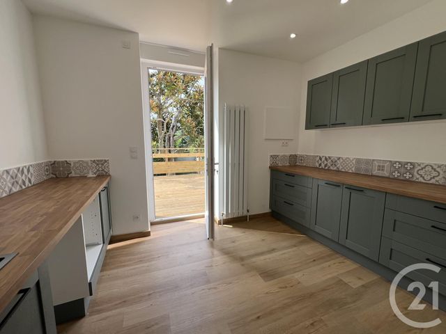 Maison à vendre - 7 pièces - 173,32 m2 - Montlucon - 03 - AUVERGNE