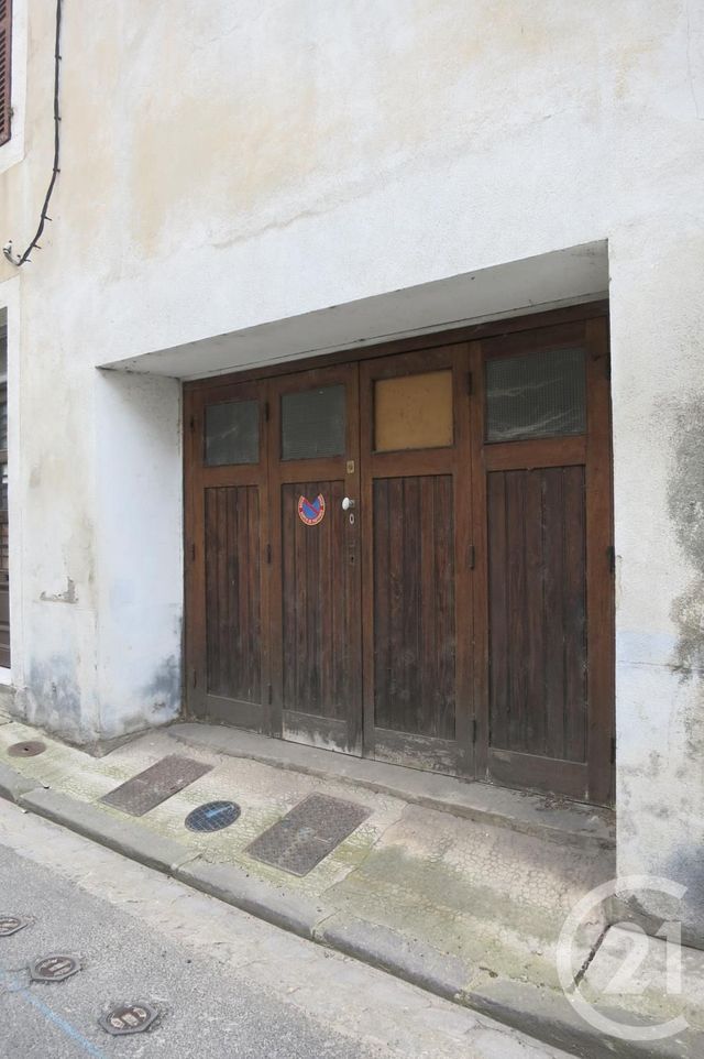 Parking à louer - 20 m2 - Montlucon - 03 - AUVERGNE