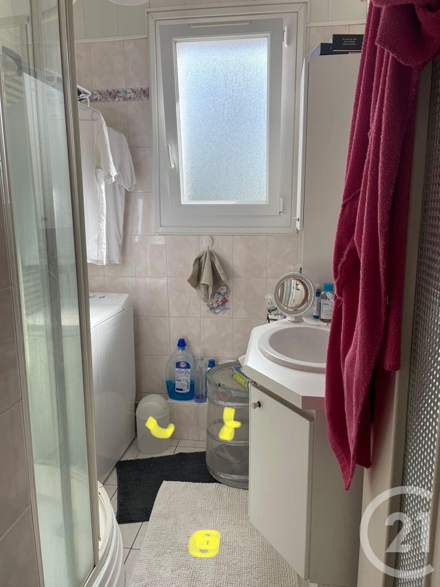 Appartement F3 à vendre - 3 pièces - 56,21 m2 - Montlucon - 03 - AUVERGNE