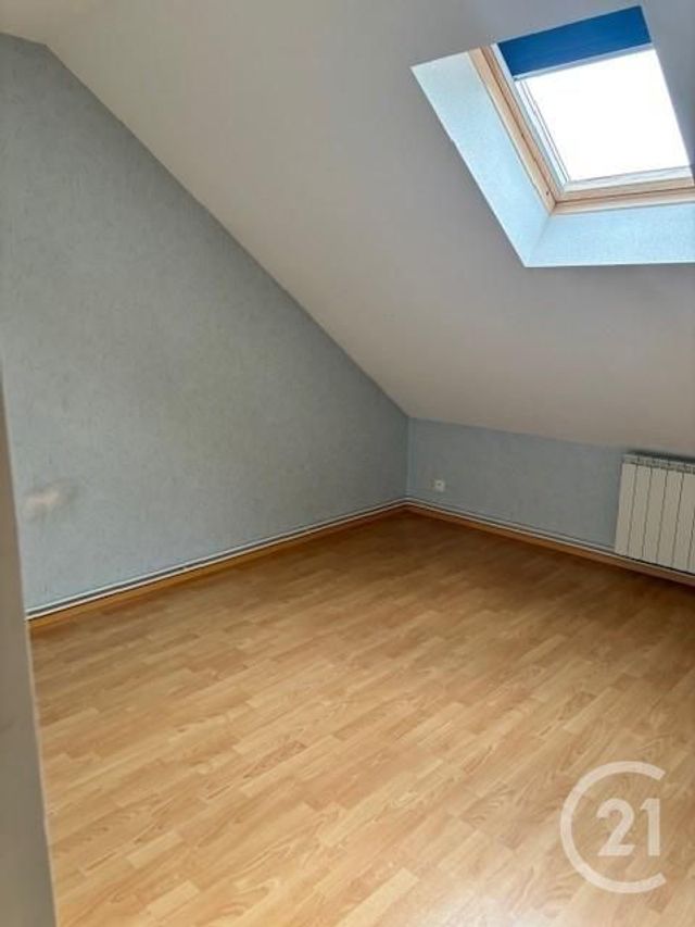 Appartement Autre à louer - 3 pièces - 61 m2 - Neris Les Bains - 03 - AUVERGNE