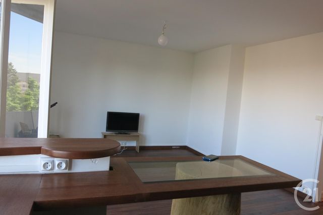 Appartement F3 à louer - 3 pièces - 55,52 m2 - Montlucon - 03 - AUVERGNE
