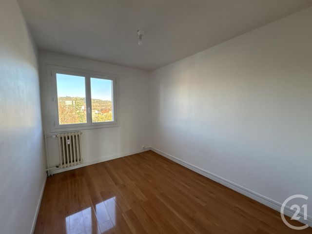 Appartement F3 &agrave; louer - 3 pi&egrave;ces - 55,52 m2 - Montlucon - 03 - AUVERGNE