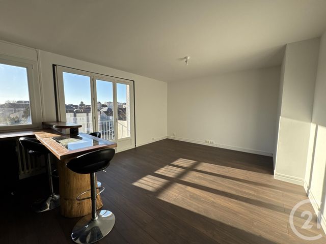 Appartement F3 &agrave; louer - 3 pi&egrave;ces - 55,52 m2 - Montlucon - 03 - AUVERGNE