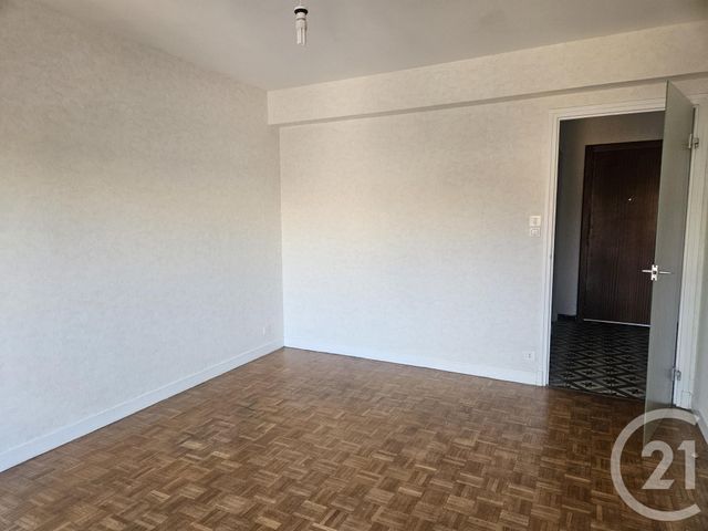Appartement F2 à louer - 2 pièces - 50,75 m2 - Montlucon - 03 - AUVERGNE