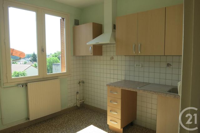 Appartement F3 à louer - 3 pièces - 70 m2 - Montlucon - 03 - AUVERGNE