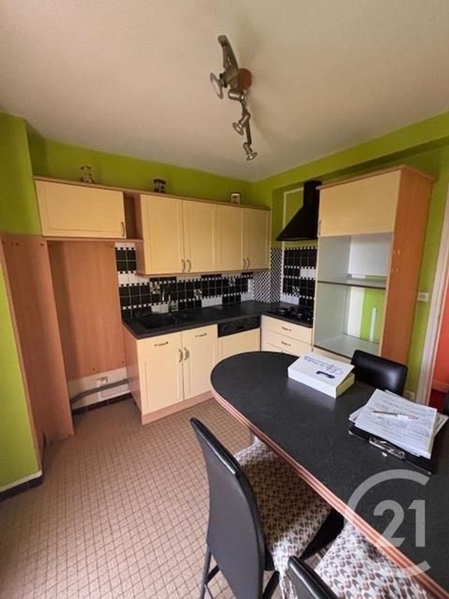 Appartement F3 à louer - 3 pièces - 70 m2 - Montlucon - 03 - AUVERGNE