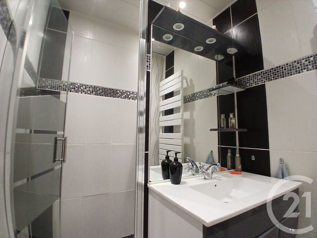 Maison &agrave; vendre - 5 pi&egrave;ces - 133,50 m2 - Domerat - 03 - AUVERGNE