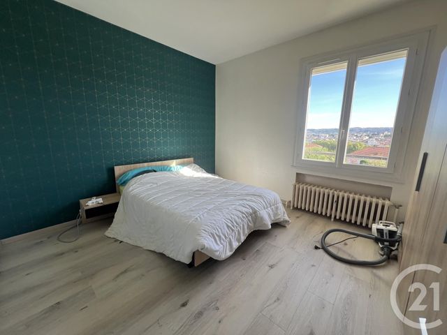 Maison à vendre - 4 pièces - 85 m2 - Montlucon - 03 - AUVERGNE