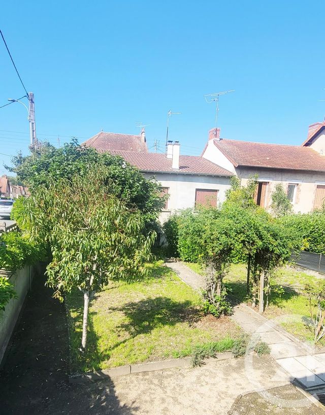 Maison à vendre - 4 pièces - 73,70 m2 - Montlucon - 03 - AUVERGNE