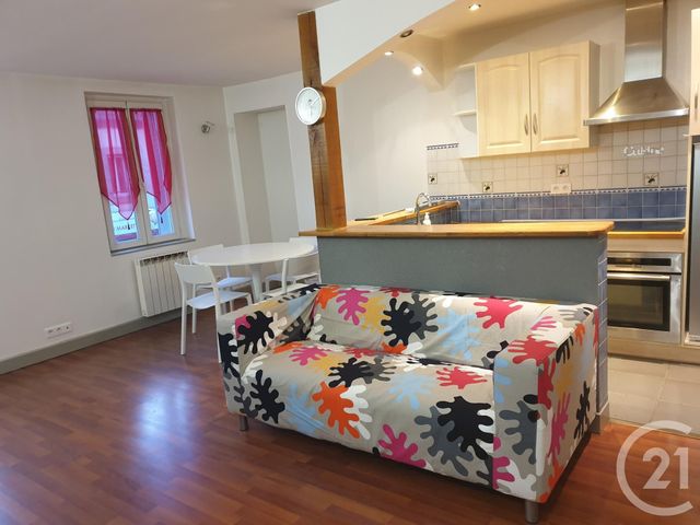 Appartement F2 &agrave; louer - 2 pi&egrave;ces - 30 m2 - Montlucon - 03 - AUVERGNE