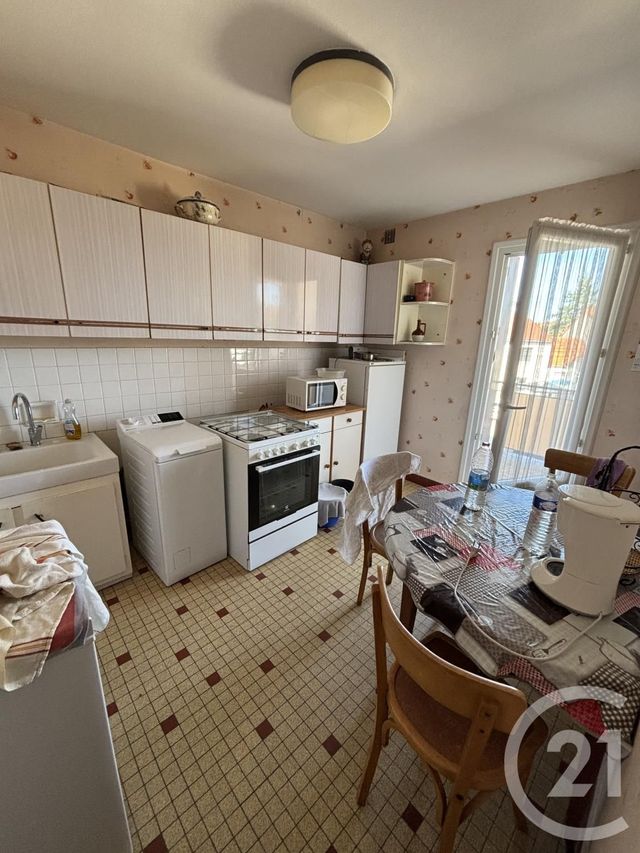 Appartement F3 à vendre - 3 pièces - 72 m2 - Montlucon - 03 - AUVERGNE