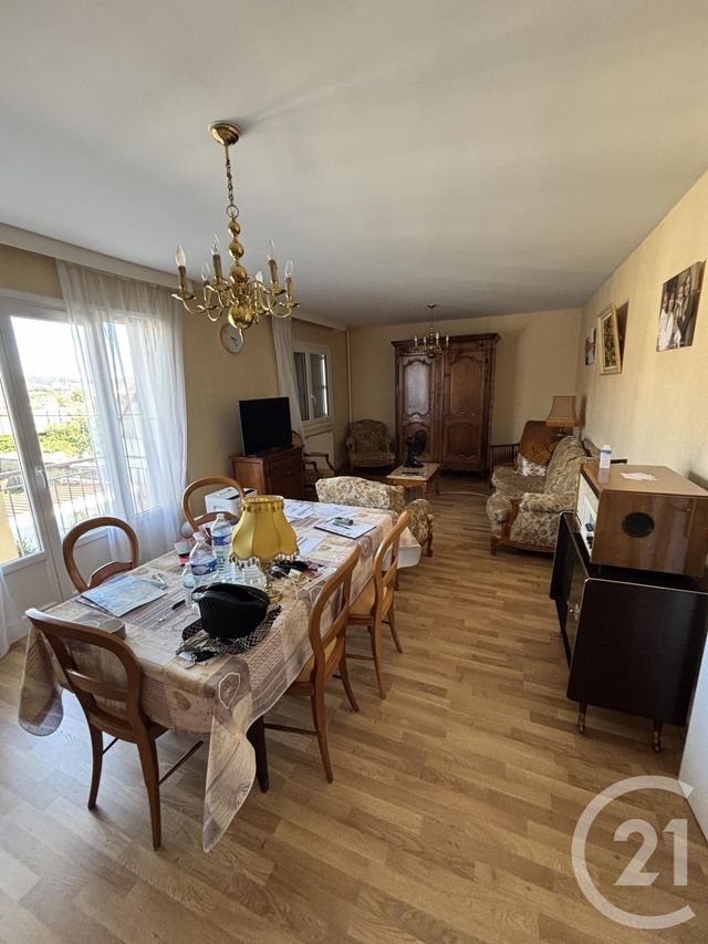 Appartement F3 à vendre - 3 pièces - 72 m2 - Montlucon - 03 - AUVERGNE
