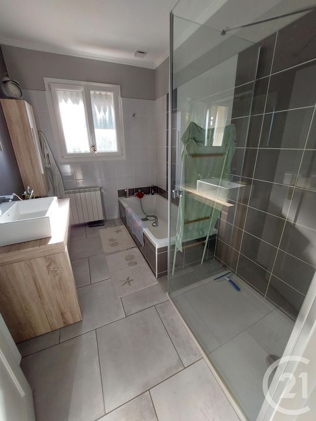 Maison à vendre - 4 pièces - 132,50 m2 - Desertines - 03 - AUVERGNE