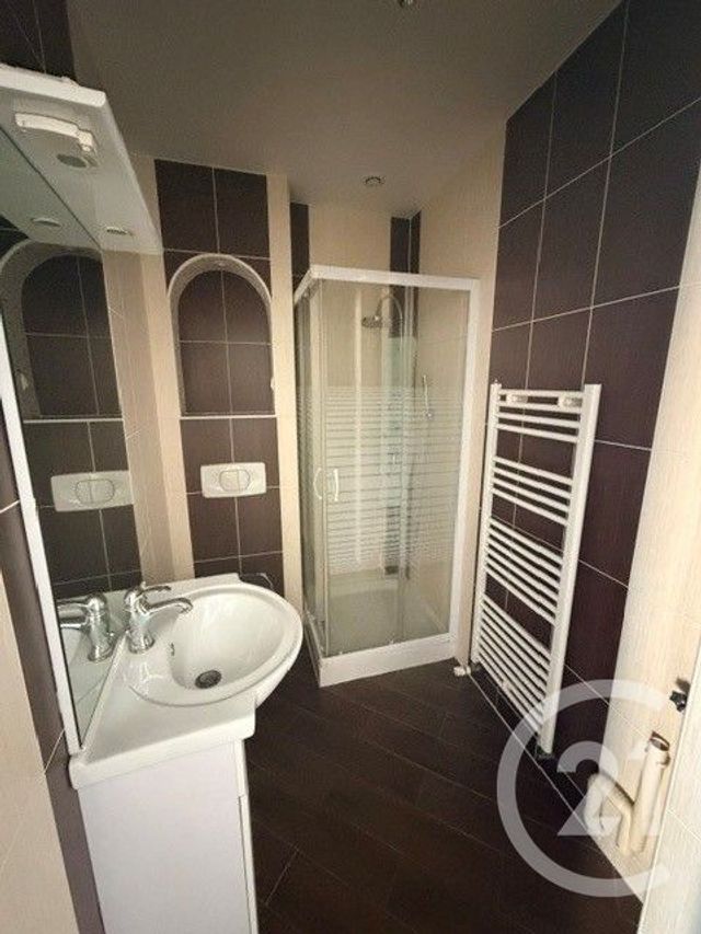 Appartement F2 &agrave; louer - 2 pi&egrave;ces - 26,35 m2 - Montlucon - 03 - AUVERGNE