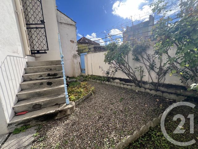 Maison à vendre - 3 pièces - 85 m2 - Montlucon - 03 - AUVERGNE