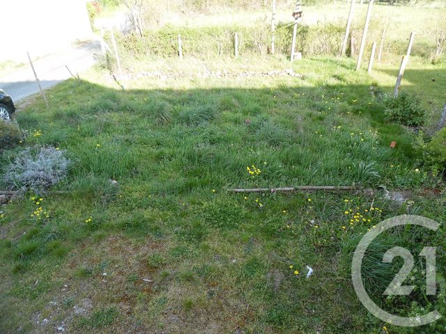 Maison à louer - 3 pièces - 75 m2 - St Genest - 03 - AUVERGNE