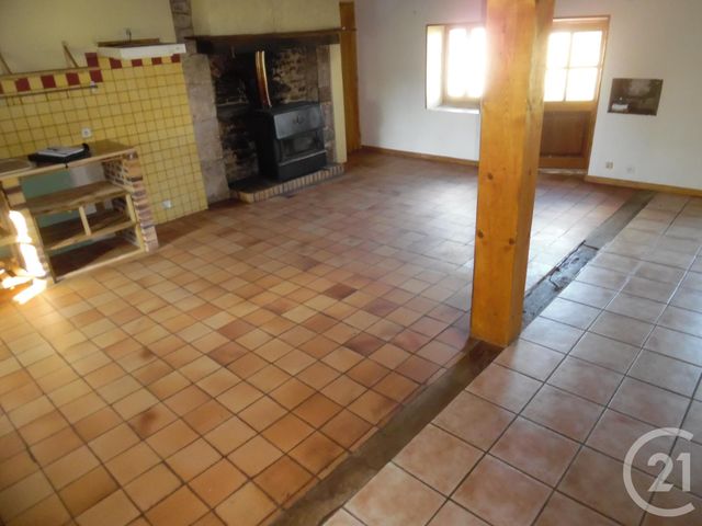 Maison à louer - 3 pièces - 75 m2 - St Genest - 03 - AUVERGNE