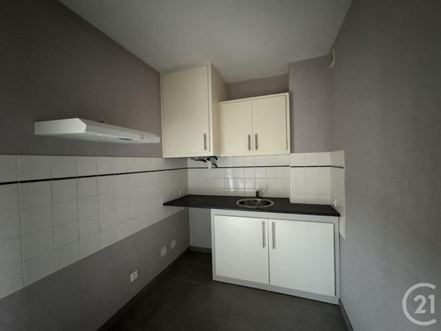 Appartement F1 à louer - 1 pièce - 36,27 m2 - Domerat - 03 - AUVERGNE